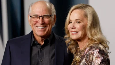 Jimmy Buffett Wife